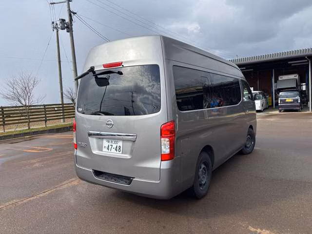 NISSAN NV350 CARAVAN