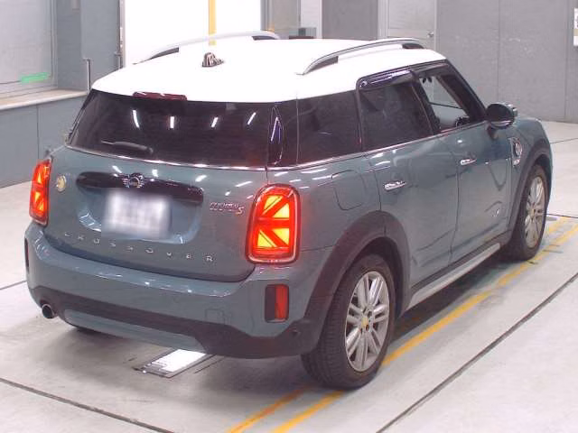 MINI CROSSOVER