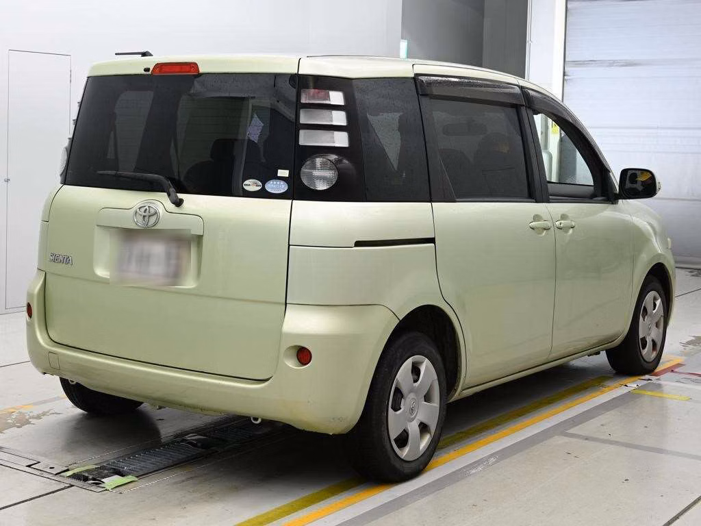 TOYOTA SIENTA