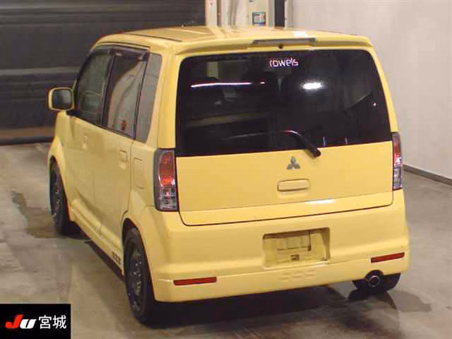MITSUBISHI EK SPORT