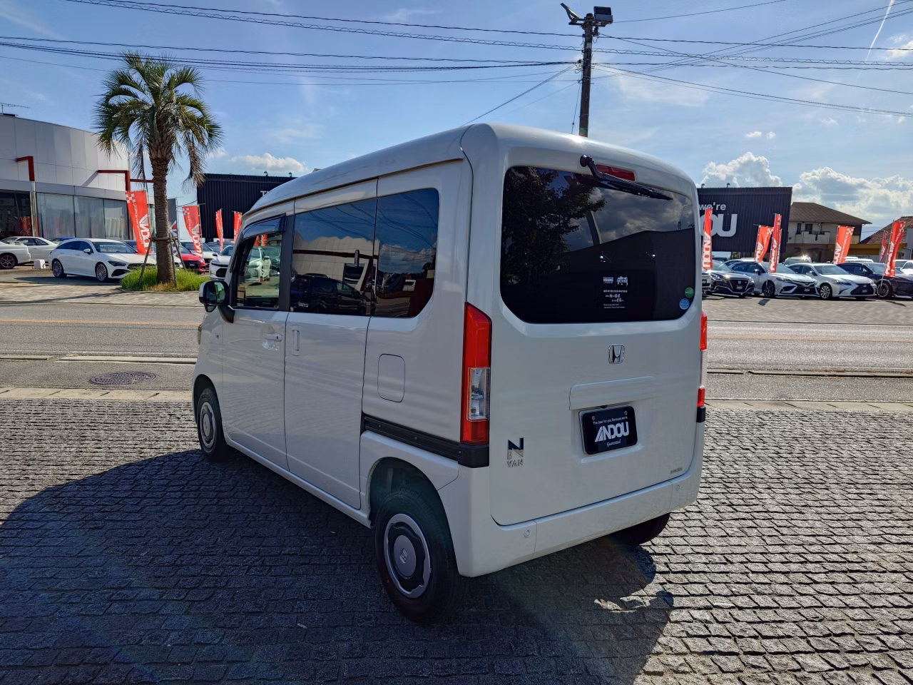 HONDA N-VAN