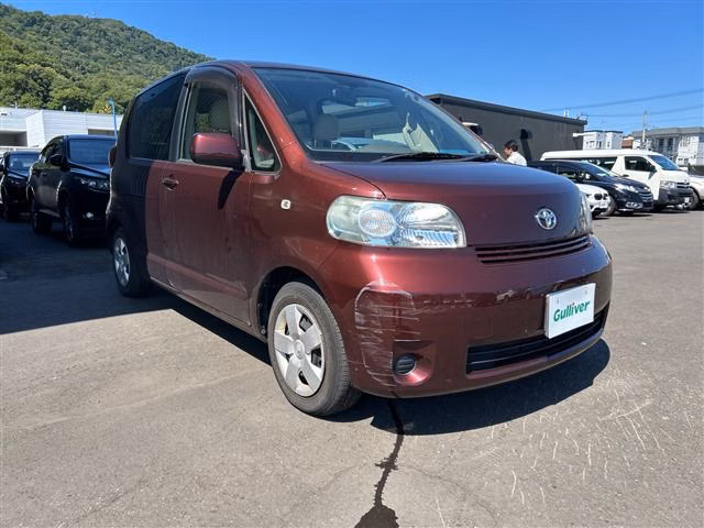 TOYOTA PORTE
