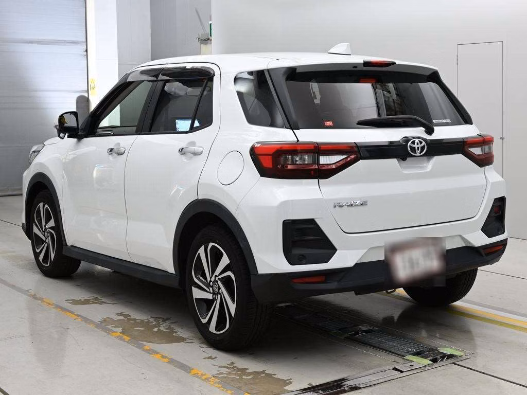 TOYOTA RAIZE
