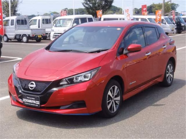 NISSAN LEAF