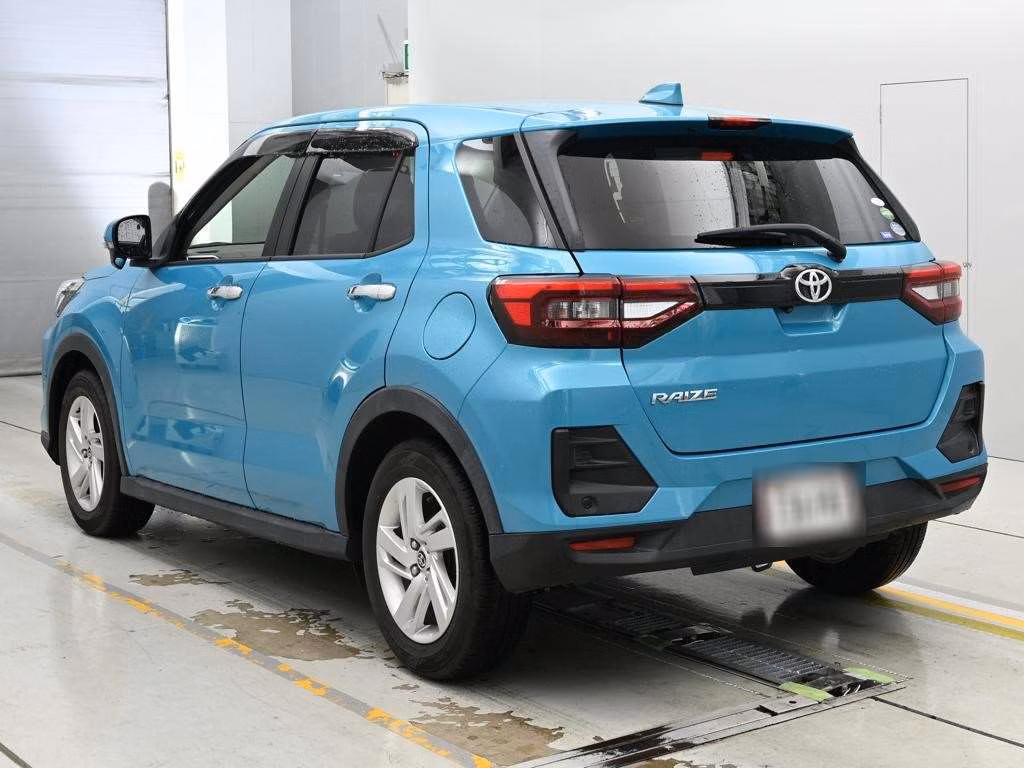 TOYOTA RAIZE