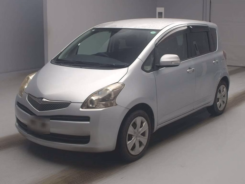 TOYOTA RACTIS