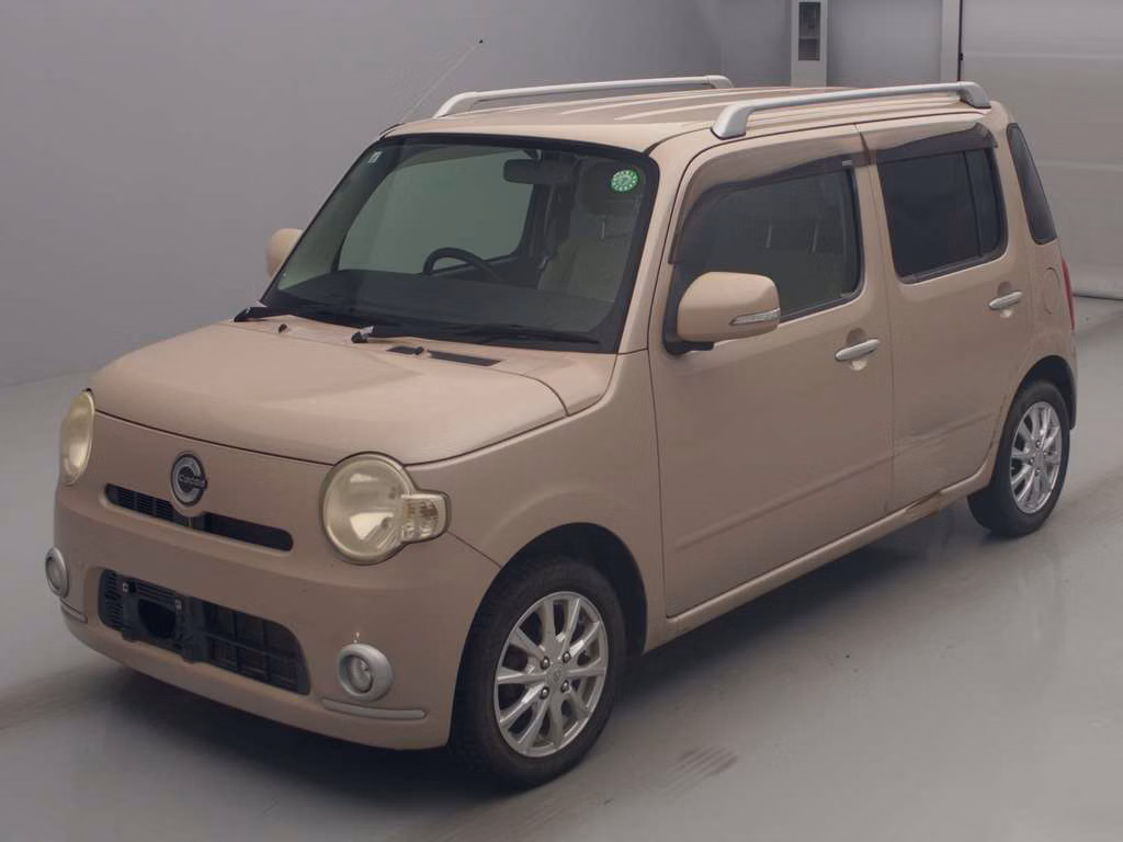 Daihatsu Mira Cocoa