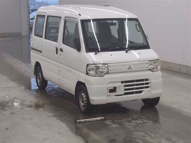MITSUBISHI MINICAB