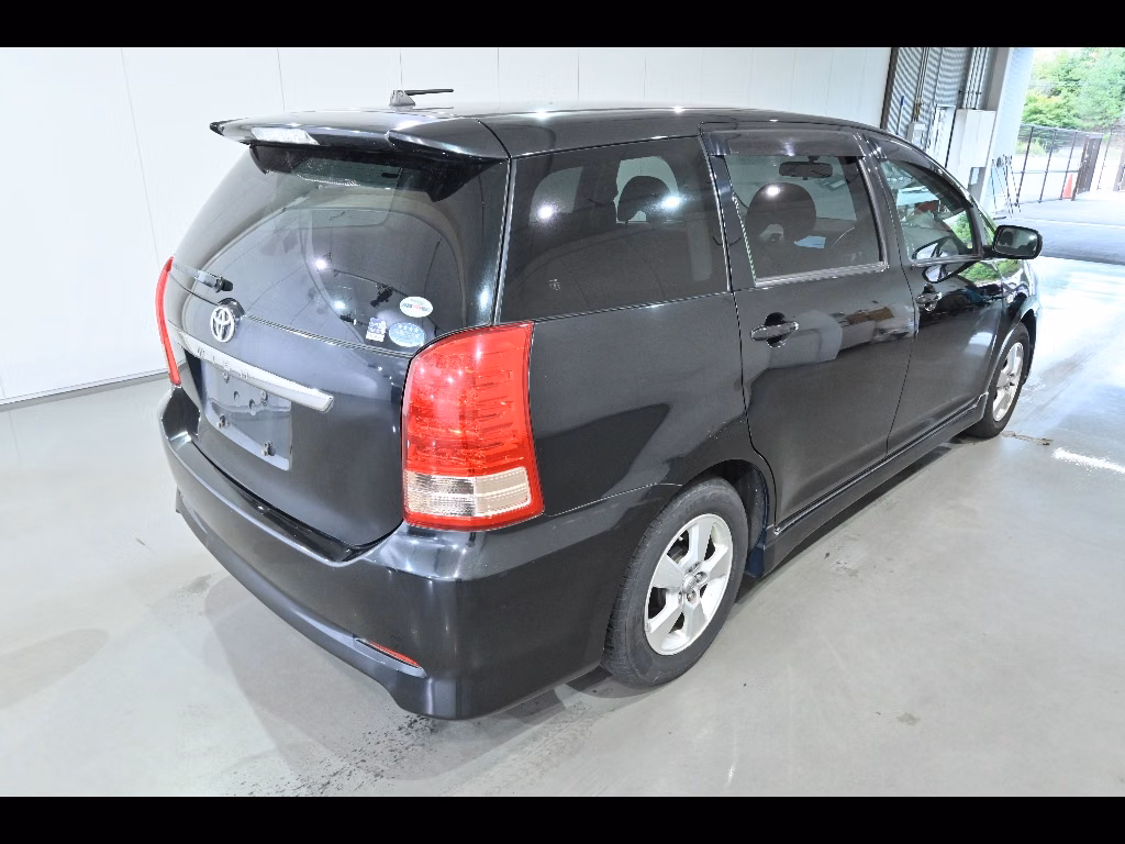 TOYOTA WISH