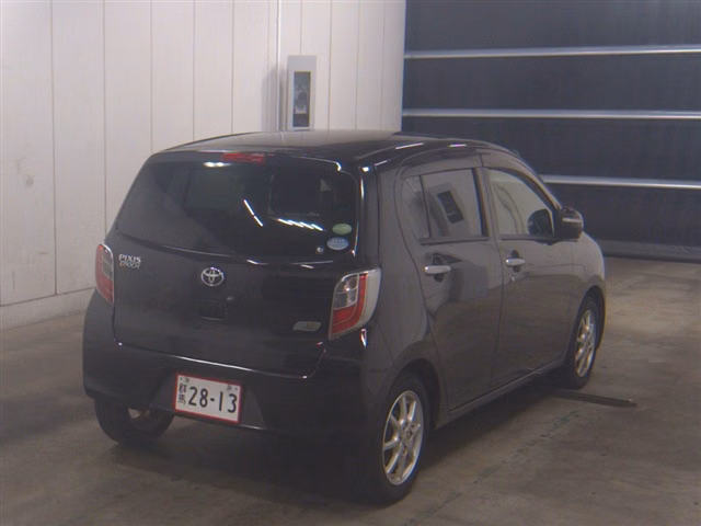 TOYOTA PIXIS EPOCH