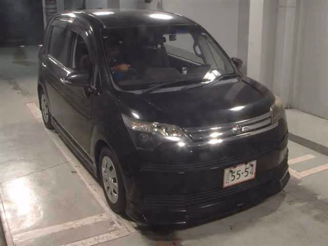 TOYOTA SPADE