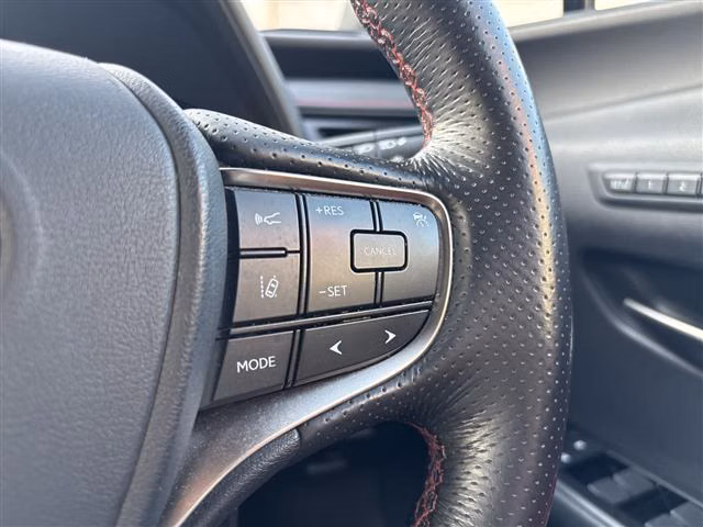LEXUS UX250H