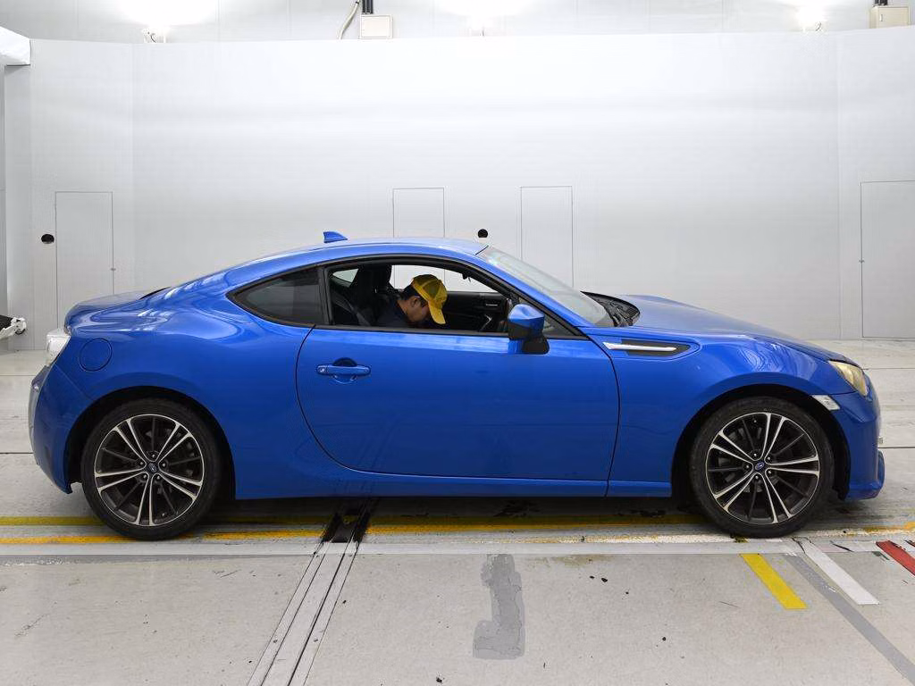 SUBARU BRZ