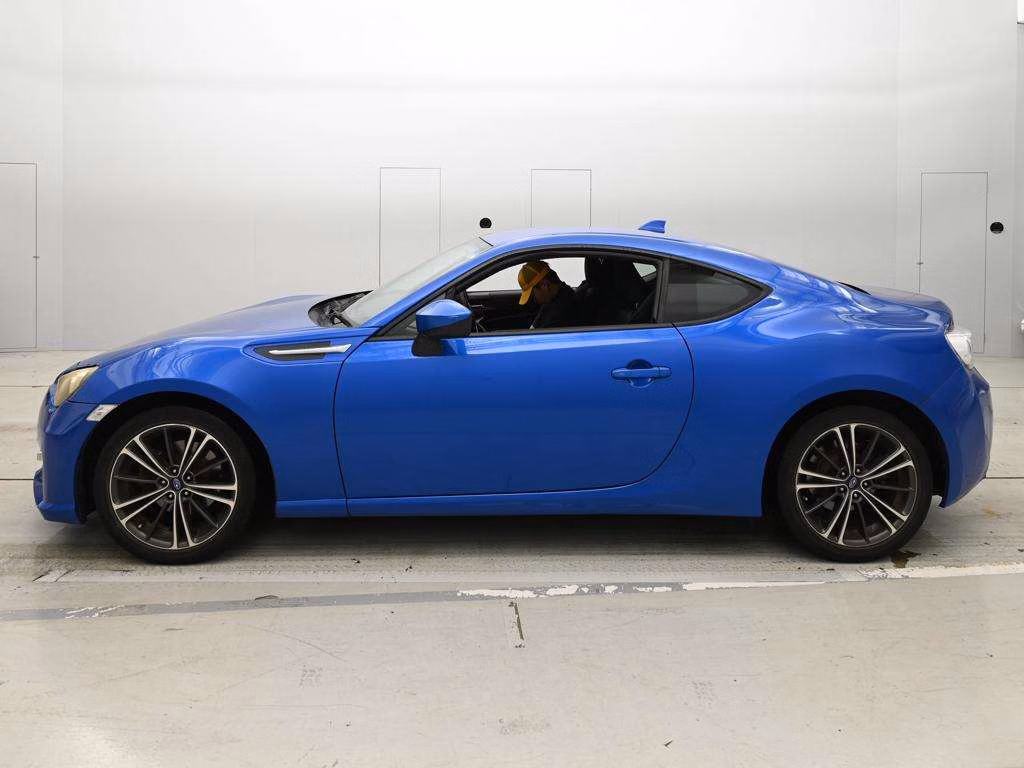 SUBARU BRZ