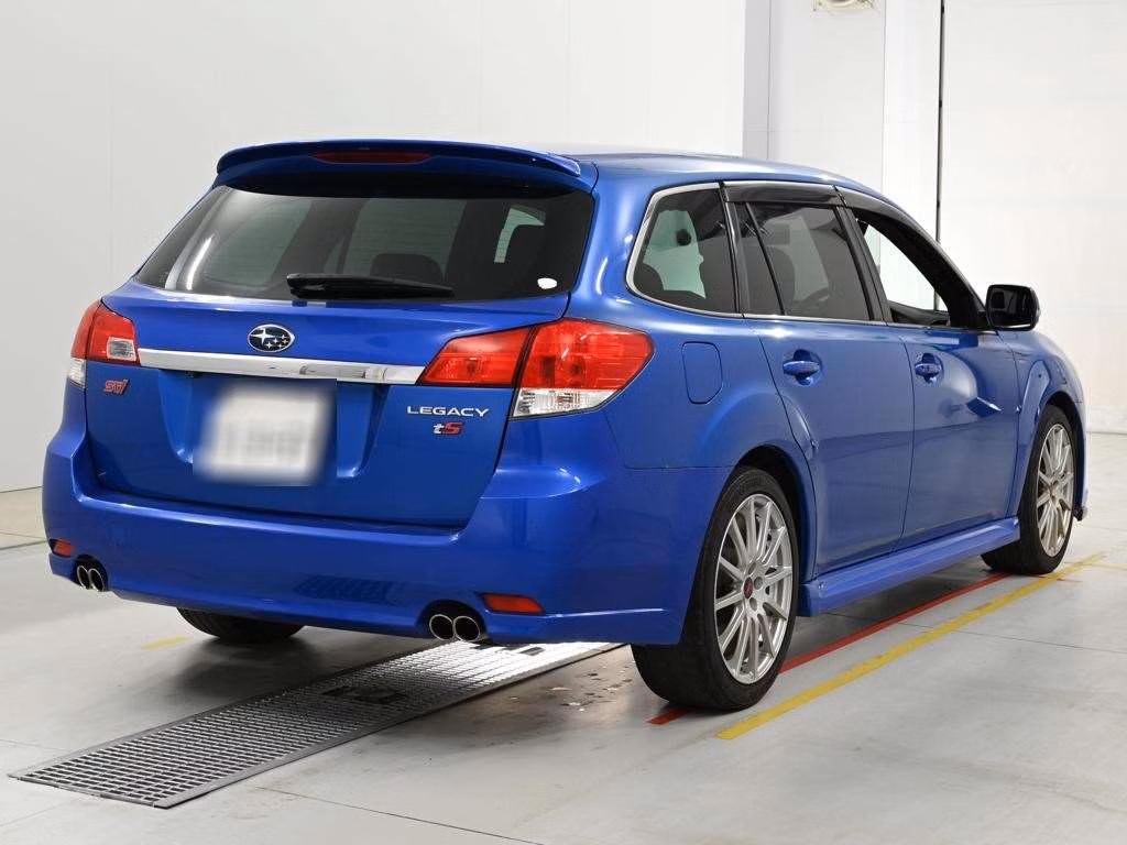 SUBARU LEGACY