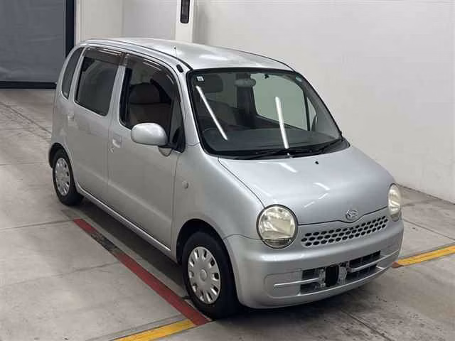 DAIHATSU MOVE LATTE
