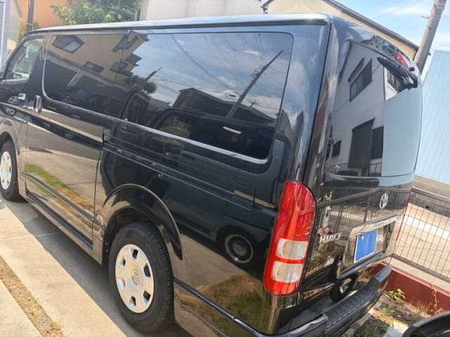 TOYOTA REGIUS ACE