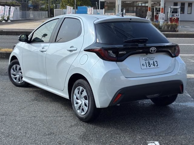 TOYOTA YARIS