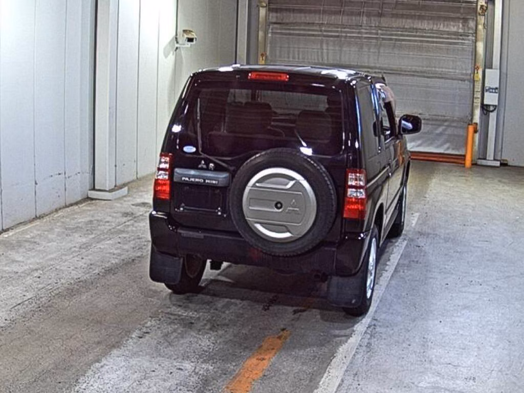 MITSUBISHI PAJERO MINI