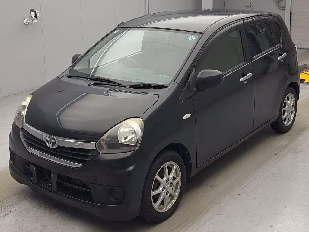 TOYOTA PIXIS EPOCH