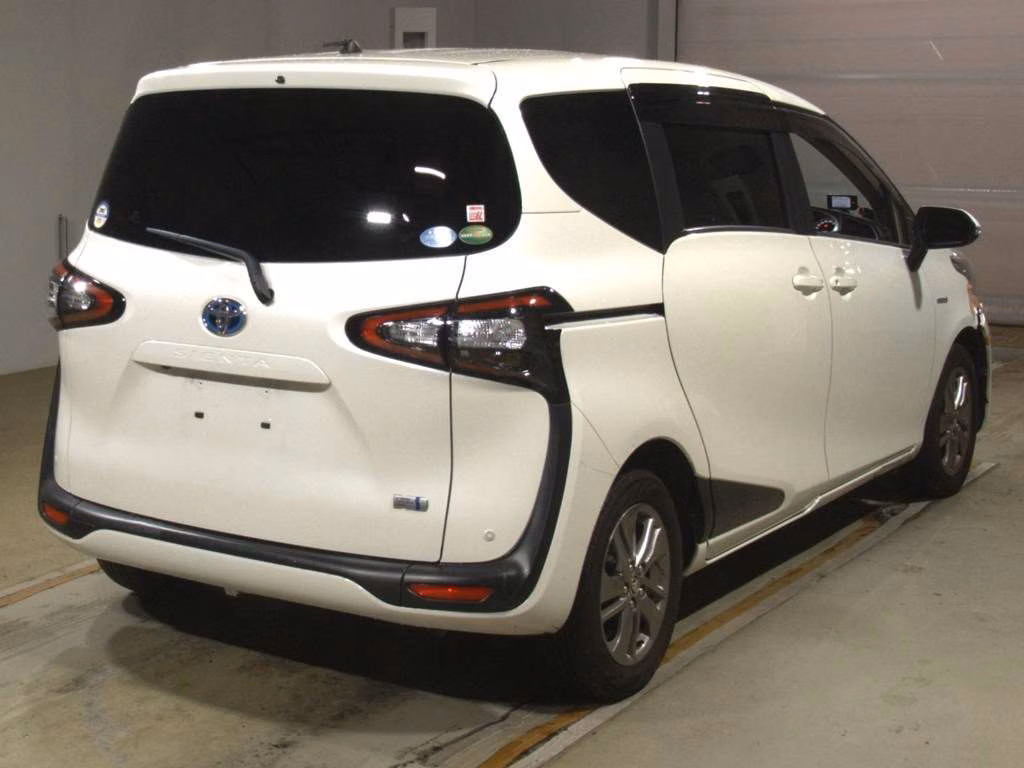 TOYOTA SIENTA