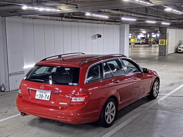 MERCEDES-BENZ C-CLASS
