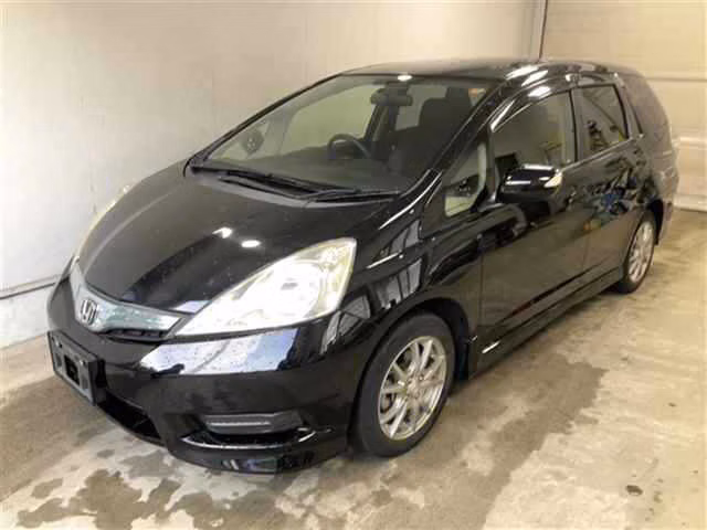 HONDA FIT SHUTTLE