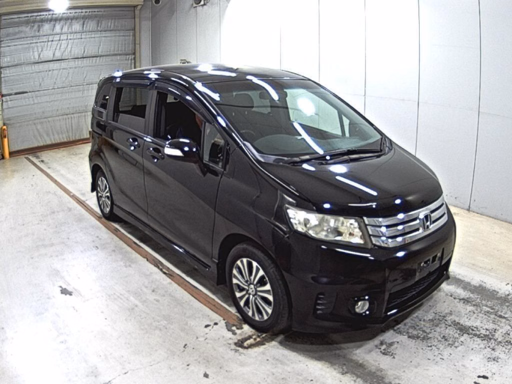 Honda Freed Spike