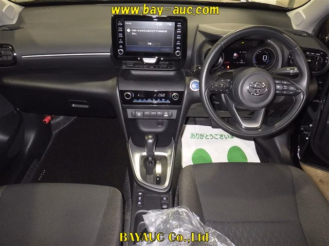 TOYOTA YARIS CROSS