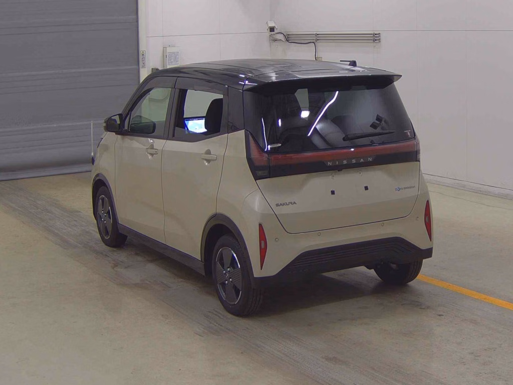 NISSAN SAKURA