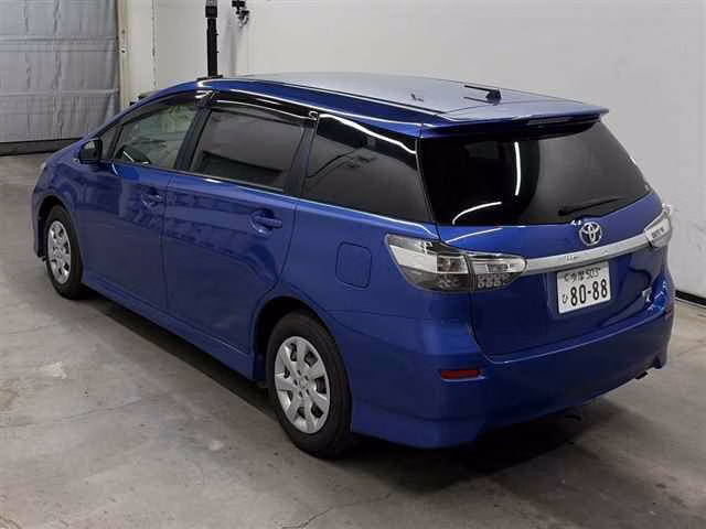 TOYOTA WISH