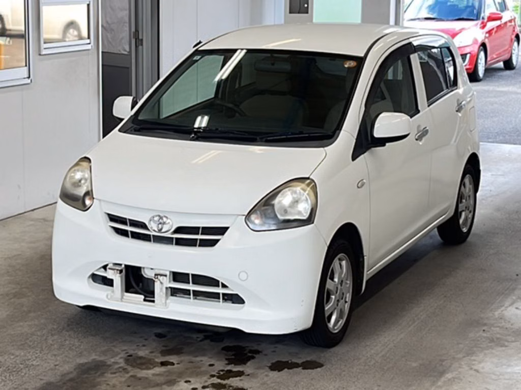 TOYOTA PIXIS EPOCH