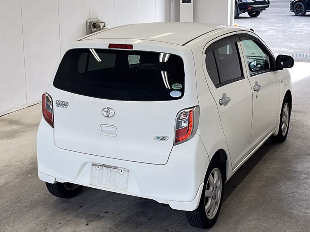 TOYOTA PIXIS EPOCH