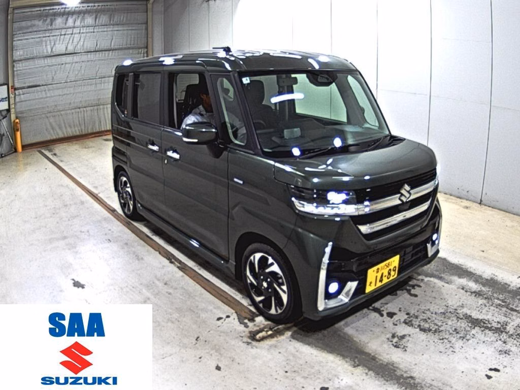 Suzuki Spacia
