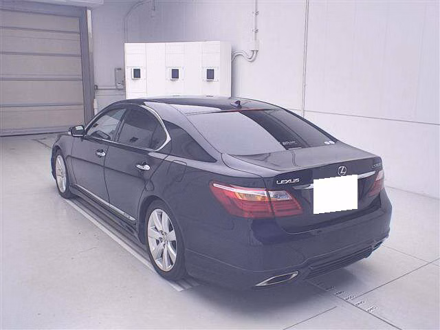 Lexus LS600h