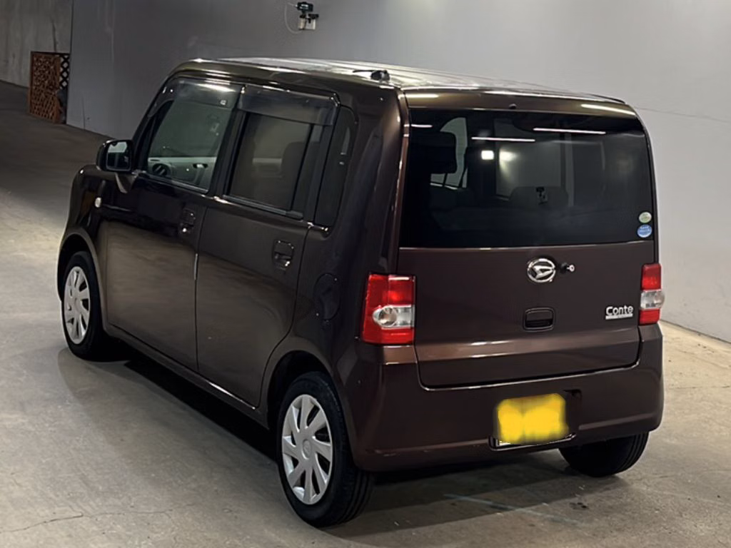 DAIHATSU MOVE CONTE