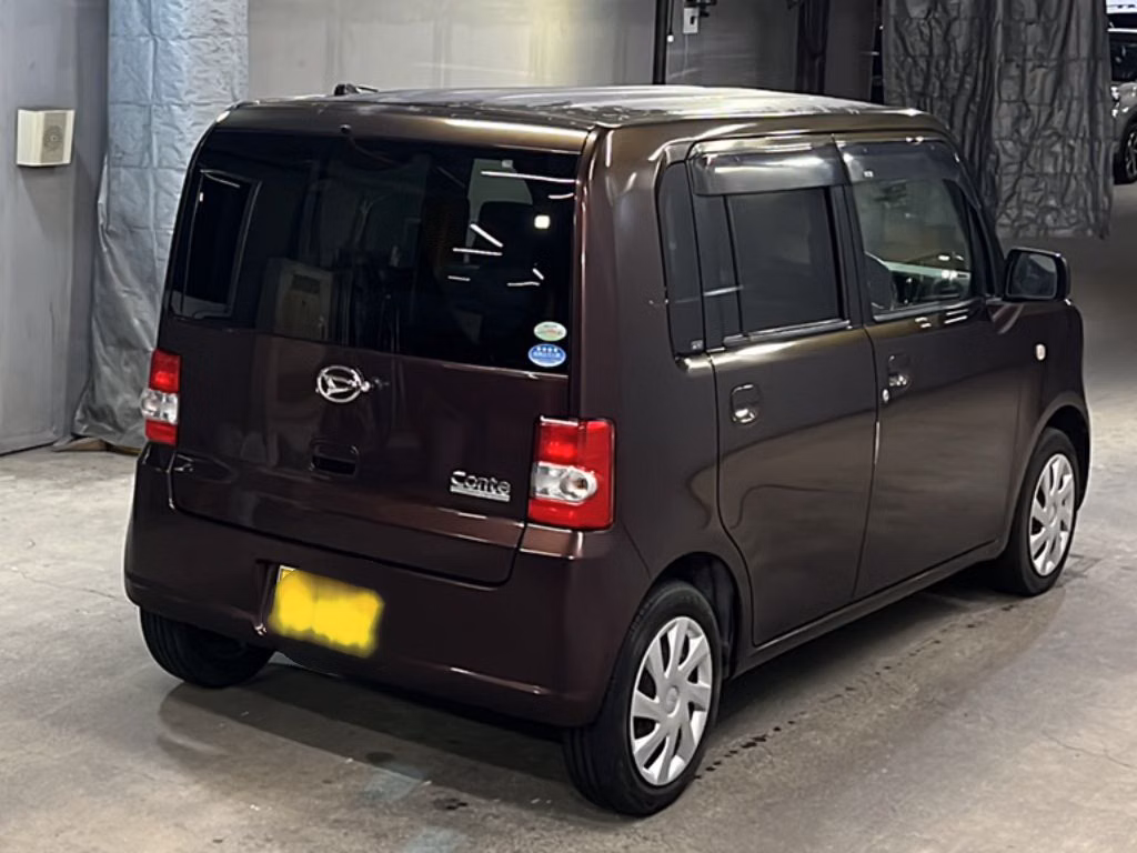 DAIHATSU MOVE CONTE