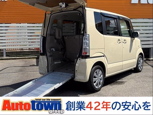 Honda N-BOX+