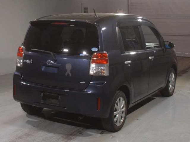 TOYOTA SPADE
