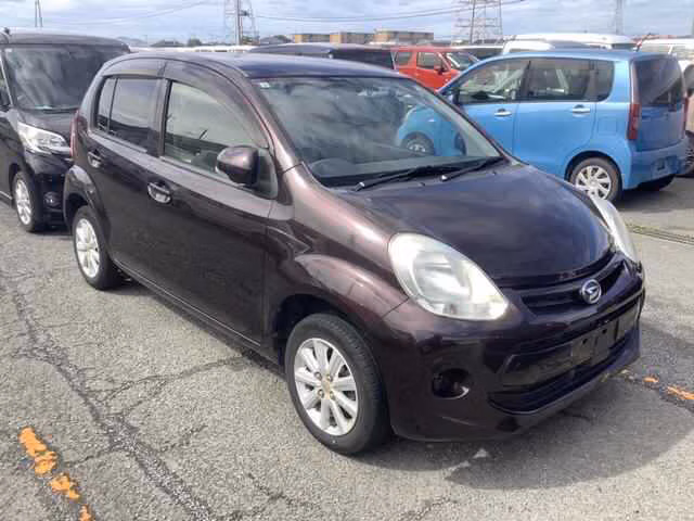 DAIHATSU BOON