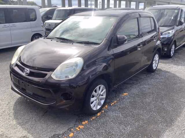 DAIHATSU BOON