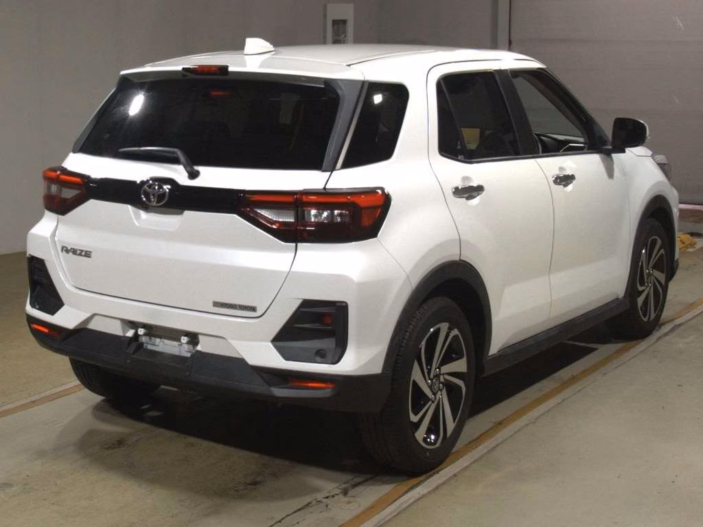 TOYOTA RAIZE
