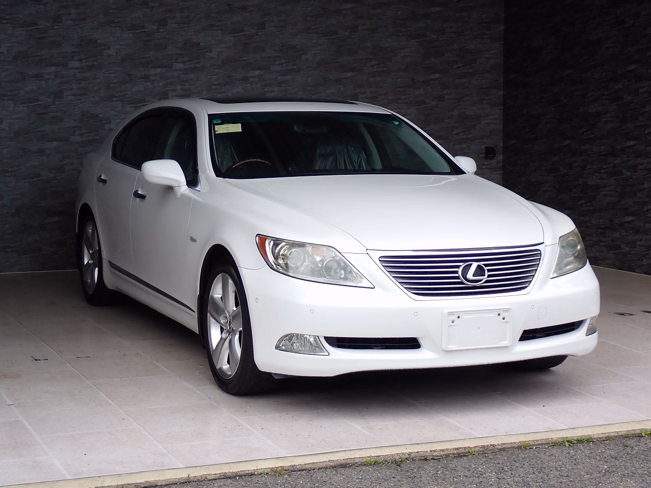 LEXUS LS460