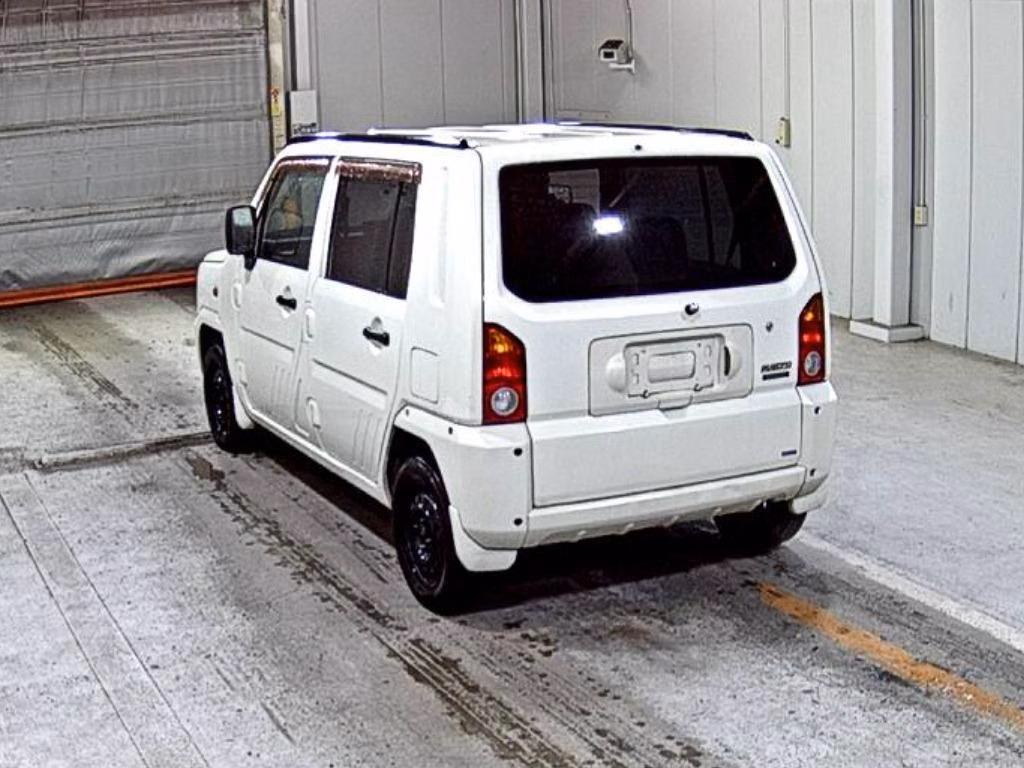 DAIHATSU NAKED