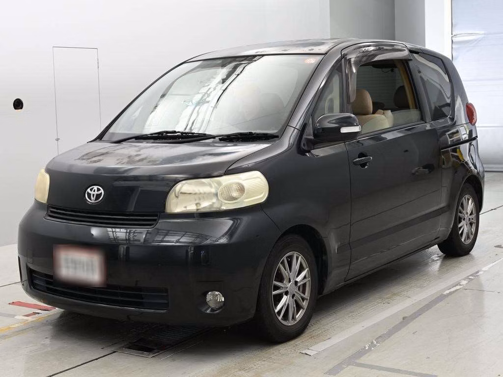 TOYOTA PORTE