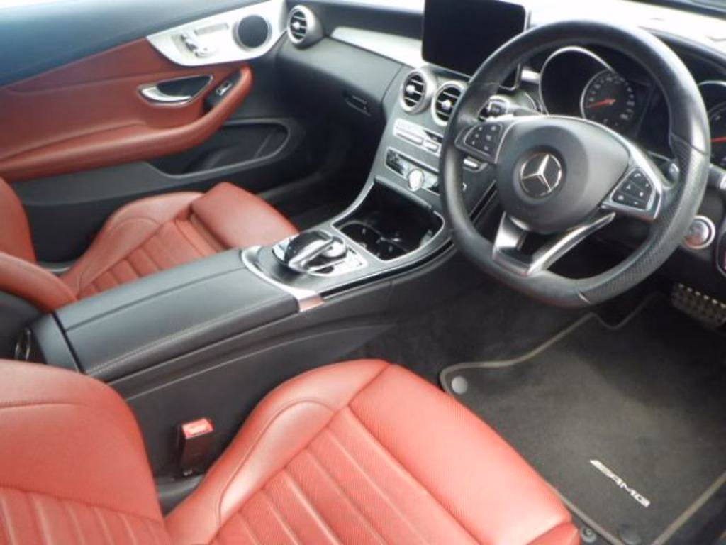 MERCEDES-BENZ C-CLASS