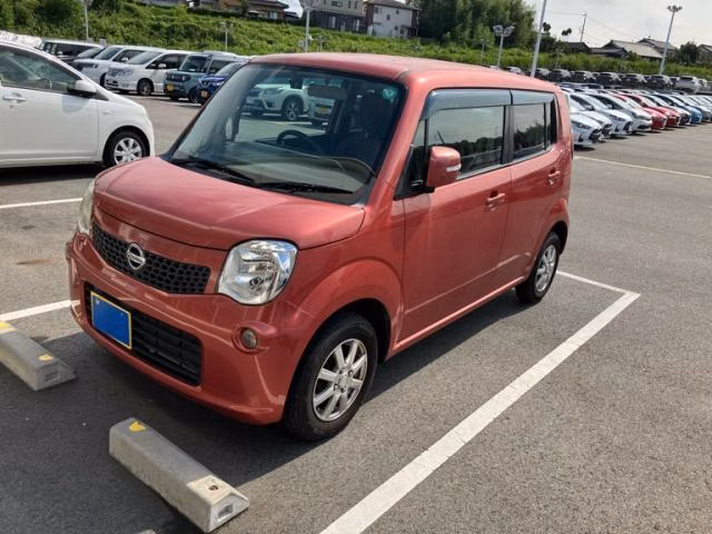 NISSAN MOCO