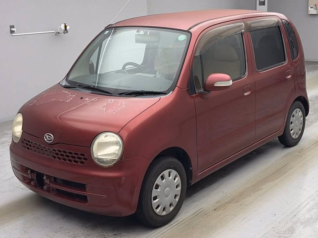 DAIHATSU MOVE LATTE