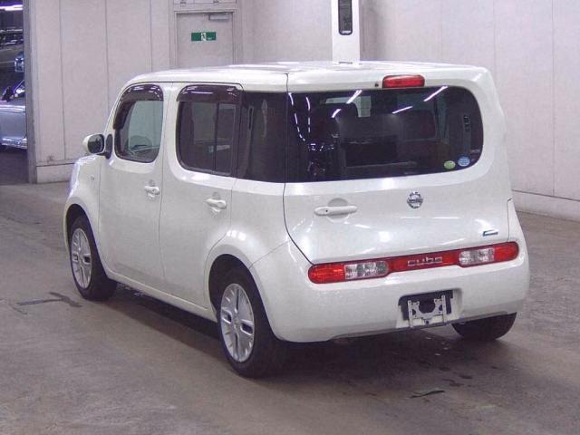 NISSAN CUBE