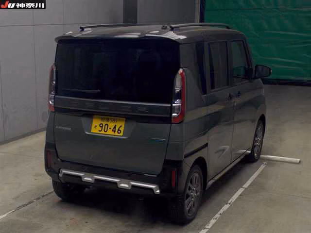 MITSUBISHI DELICA MINI